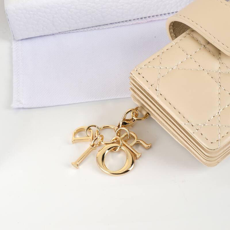 Dior S0074ONMJ Beige card holder — AAA Quality Replica