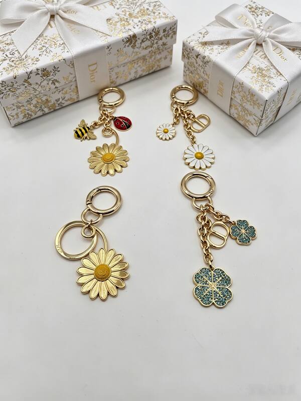 Dior White floral print with gold accents everyday — Top Quality Replica