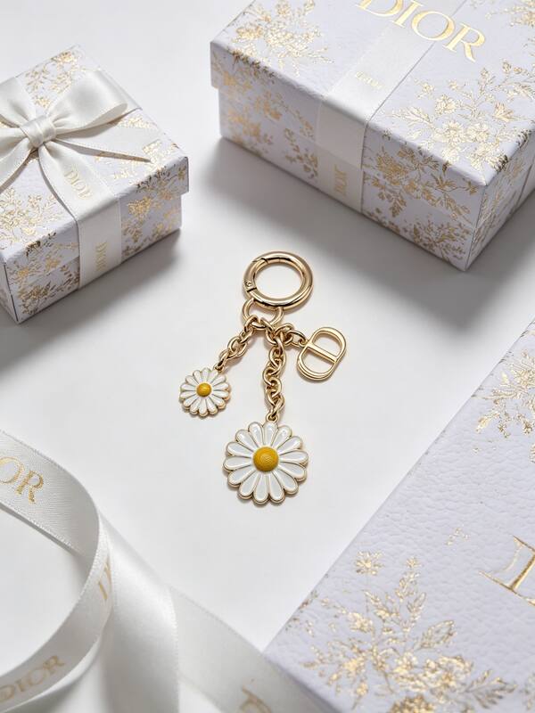 Dior White floral print with gold accents everyday — Top Quality Replica
