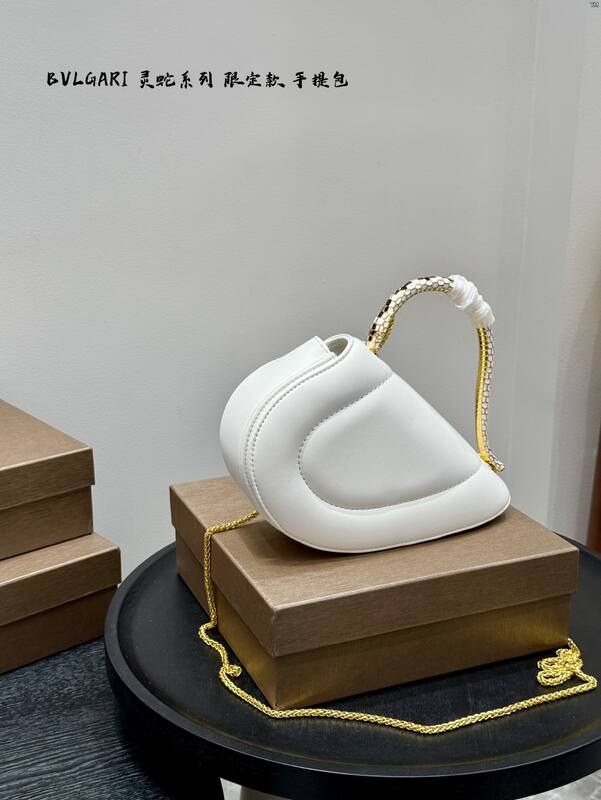 Bulgari shoulder bag — Premium Replica