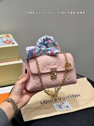 MCM Monogram 18x12cm shoulder bag 1 1 Replica