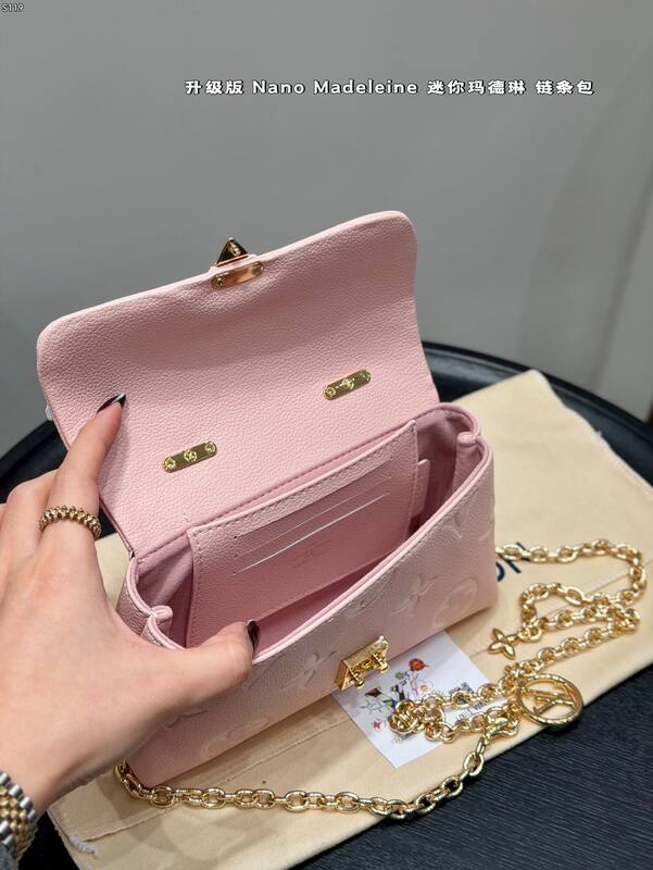 MCM Monogram shoulder bag — 1:1 Replica