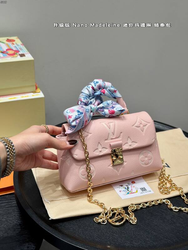 MCM Monogram shoulder bag — 1:1 Replica