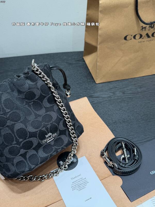 Coach Monogram 25x18x10cm shoulder bag — Top Quality Replica