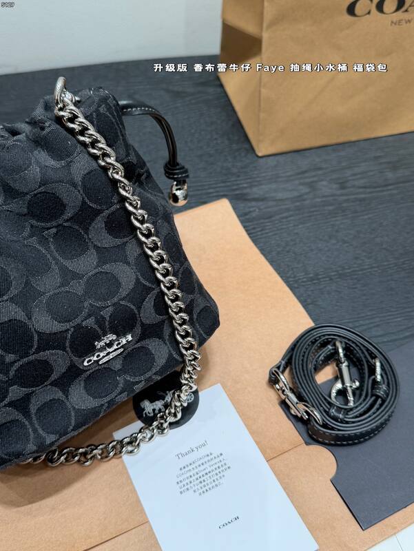 Coach Monogram 25x18x10cm shoulder bag — Top Quality Replica