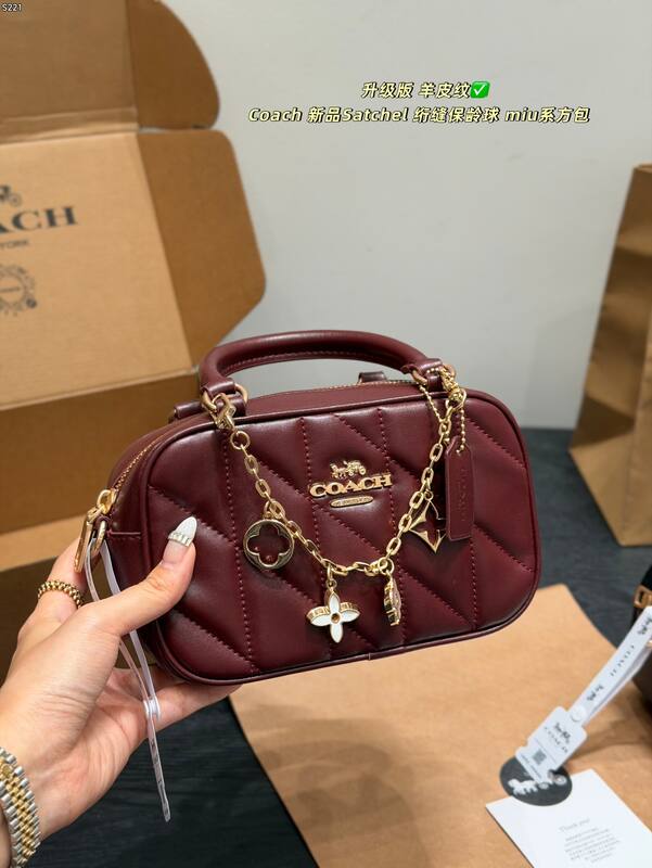 Coach Lambskin 25x18x10cm shoulder bag — Top Quality Replica