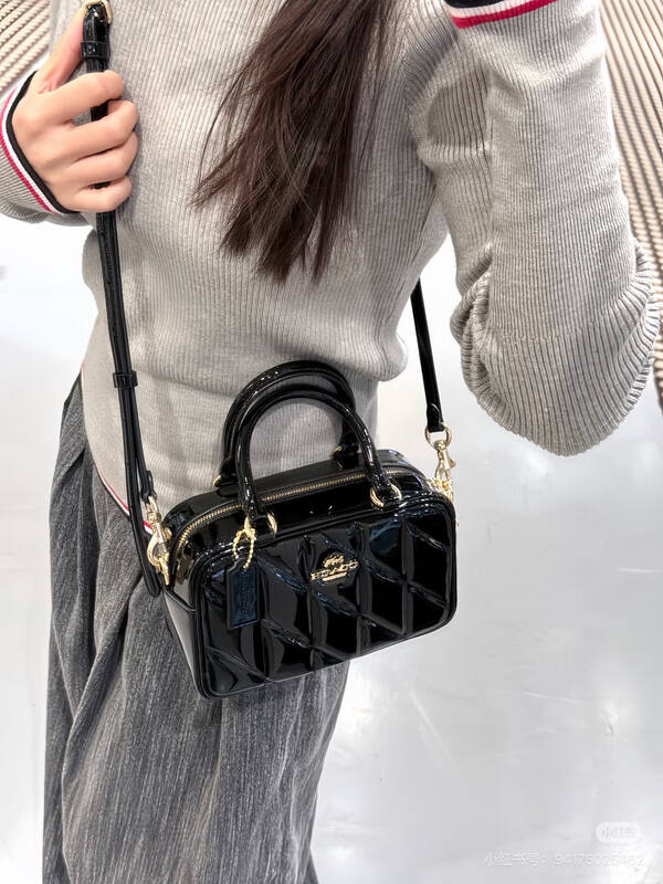 Coach Black 25x18x10cm shoulder bag — Premium Replica