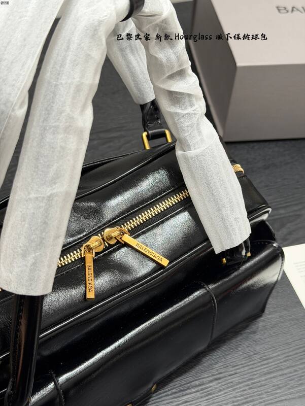 Balenciaga Hourglass Black 23x14x10cm shoulder bag — AAA Quality Replica