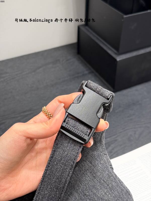Balenciaga Grey shoulder bag — 1:1 Replica