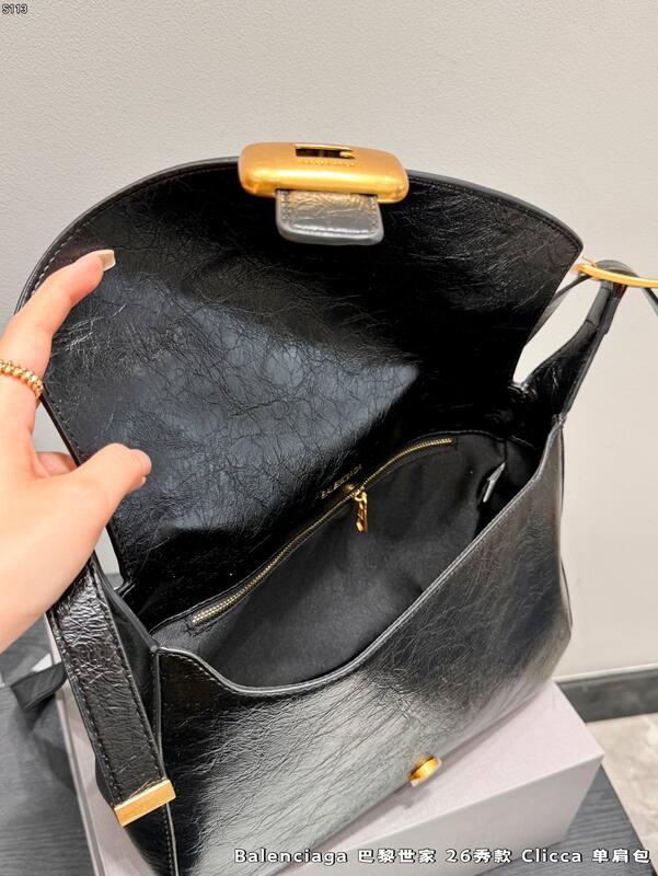 Balenciaga Black shoulder bag — Premium Replica