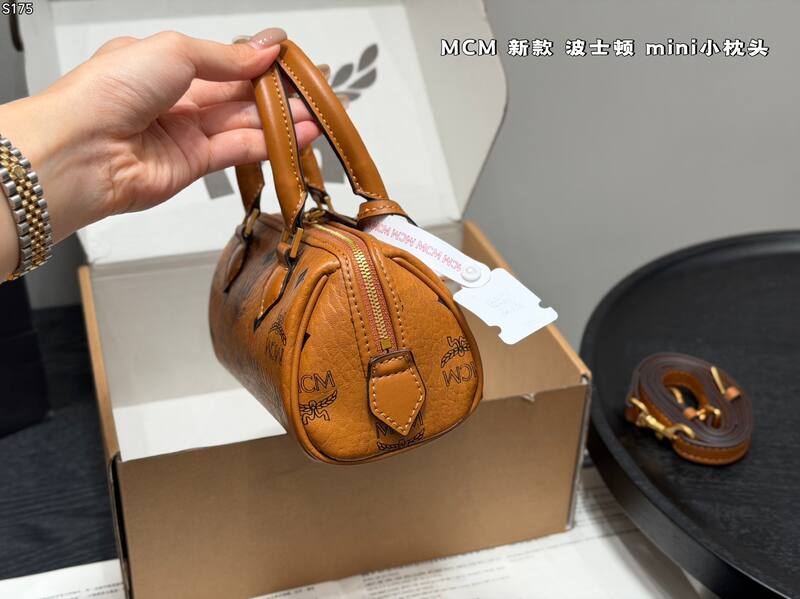 MCM Visetos shoulder bag — 1:1 Replica
