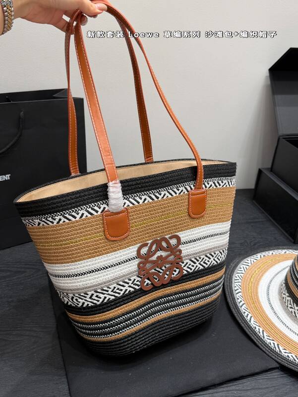 Loewe Brown shoulder bag — AAA Quality Replica