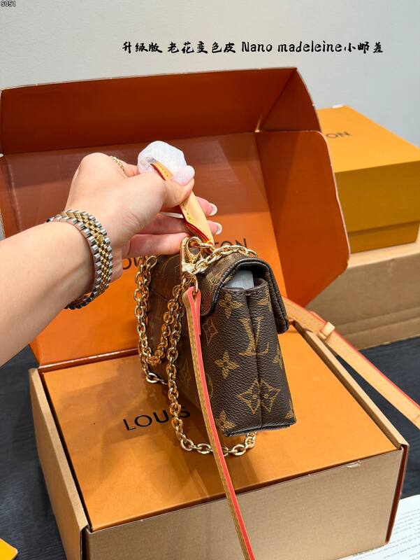 MCM Monogram shoulder bag — 1:1 Replica