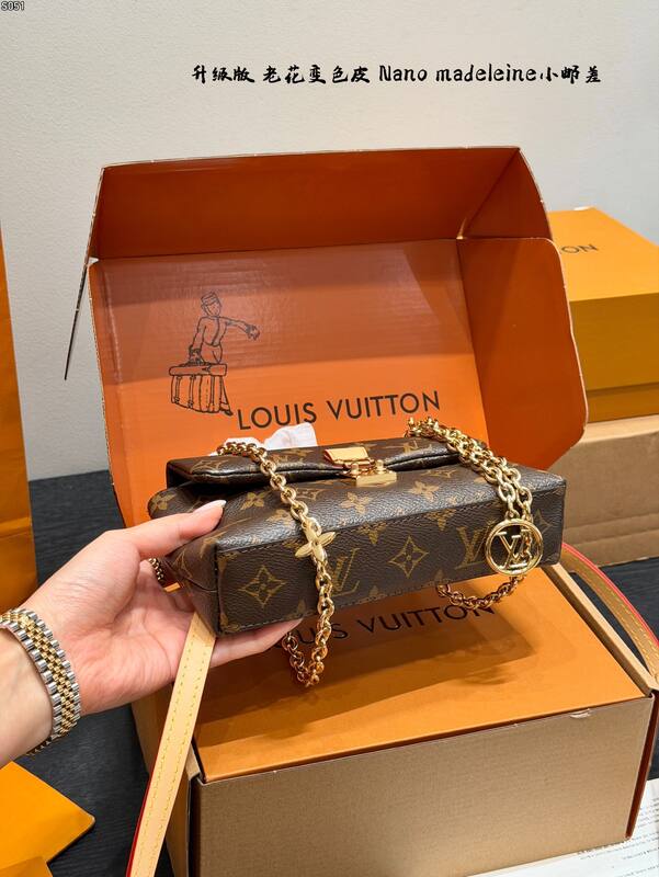MCM Monogram shoulder bag — 1:1 Replica