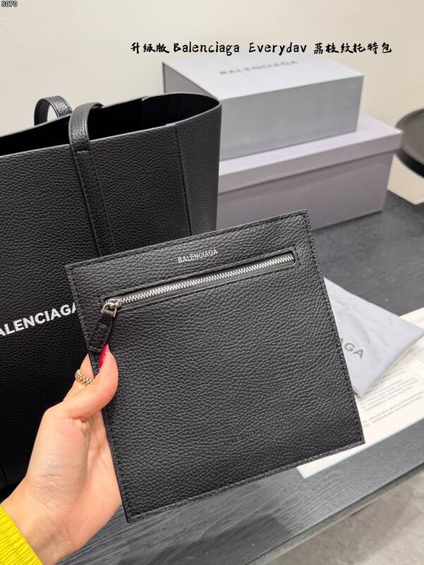 Balenciaga Black shoulder bag — Premium Replica