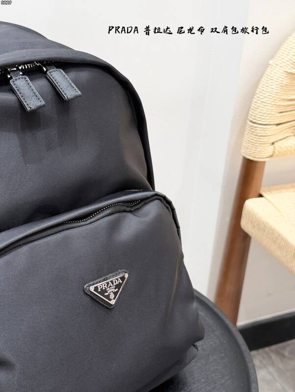 Prada Black shoulder bag — Top Quality Replica
