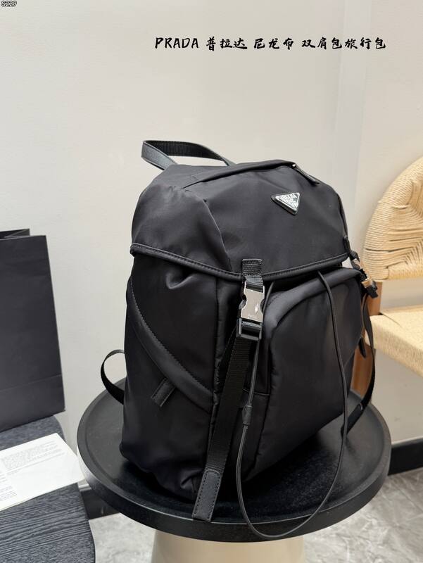 Prada Black shoulder bag — Top Quality Replica