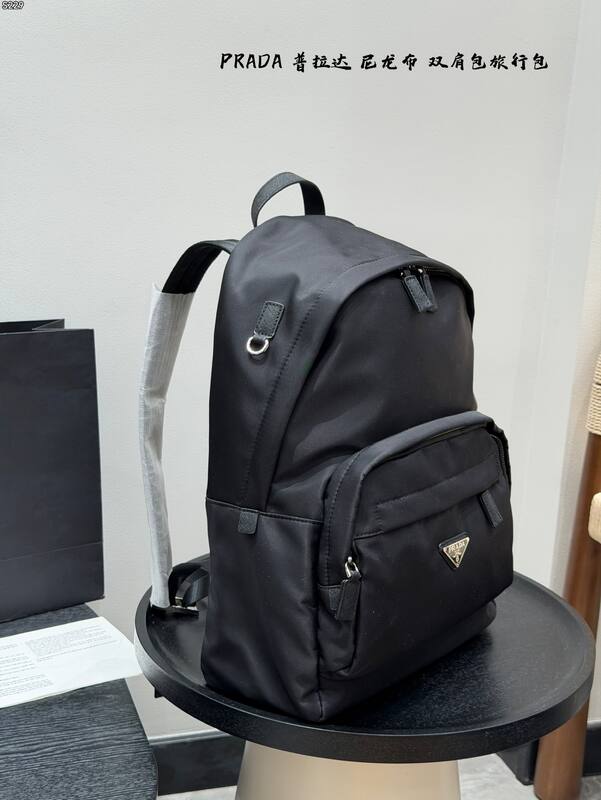 Prada Black shoulder bag — AAA Quality Replica