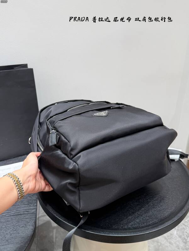Prada Black shoulder bag — AAA Quality Replica