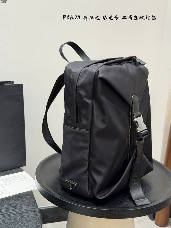 Prada Black shoulder bag — Top Quality Replica