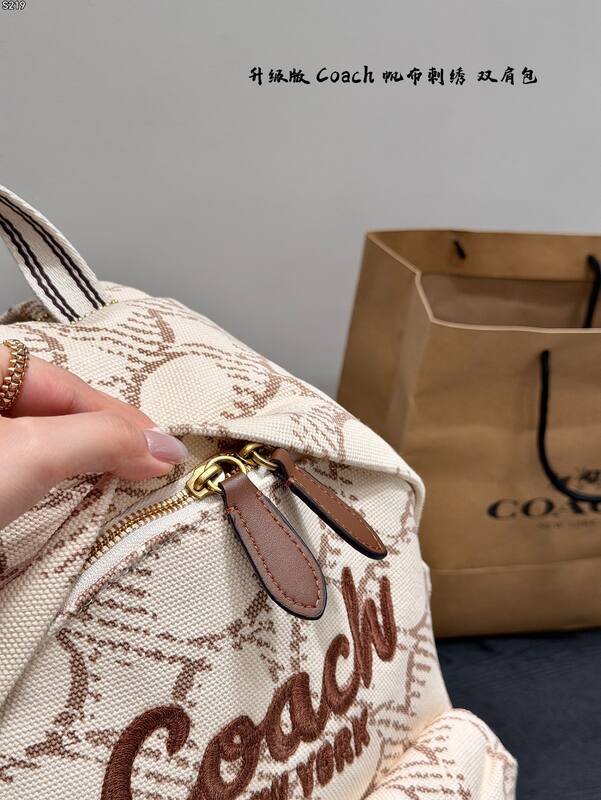 Coach Monogram shoulder bag — AAA Quality Replica