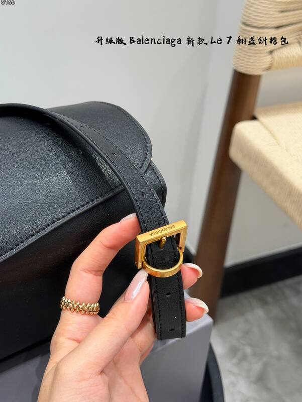 Balenciaga Black shoulder bag — Top Quality Replica