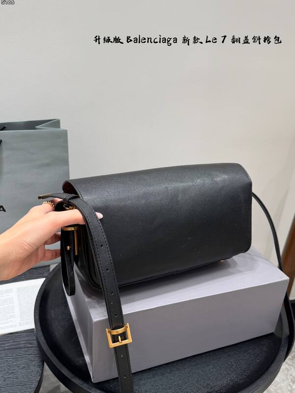 Balenciaga Black shoulder bag — Top Quality Replica