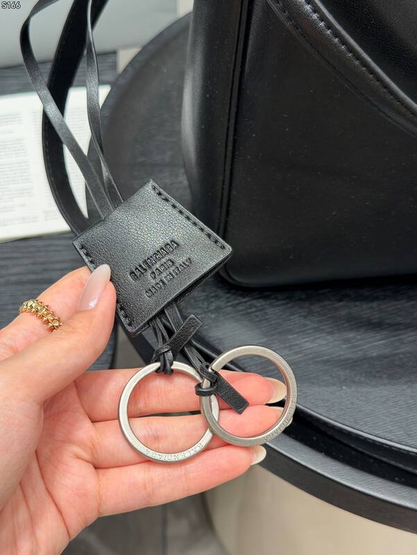 Balenciaga Black shoulder bag — Premium Replica