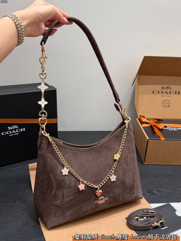 Coach Brown shoulder bag — Top Quality Replica