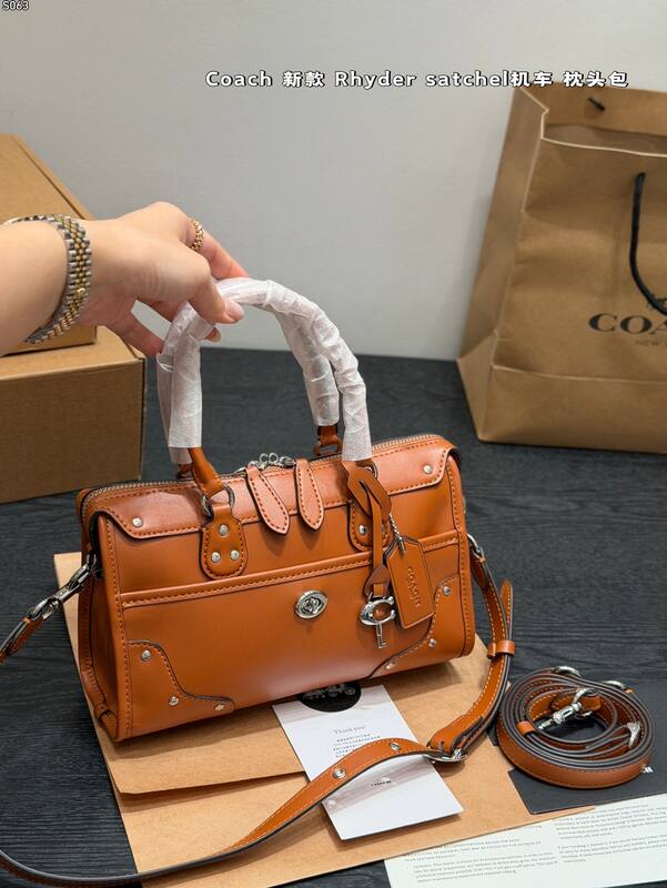 Coach Brown shoulder bag — Top Quality Replica