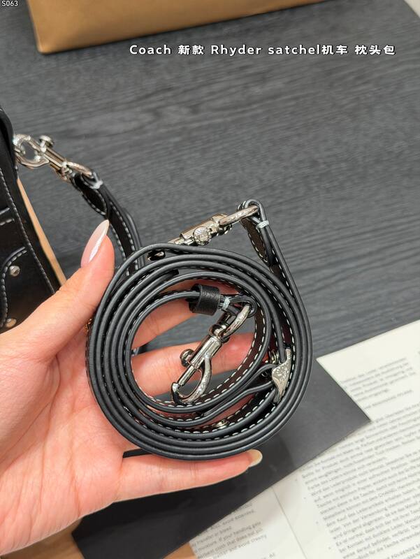 Coach Black shoulder bag — Premium Replica
