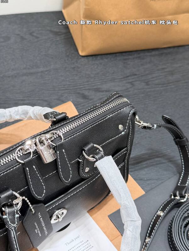 Coach Black shoulder bag — Premium Replica