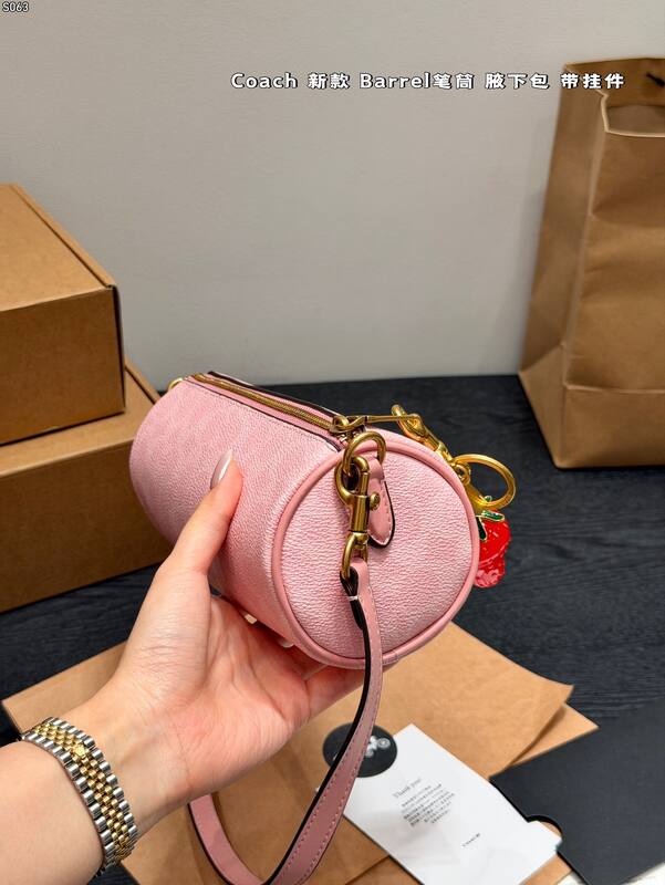 Coach Pink 25x18x10cm shoulder bag — 1:1 Replica
