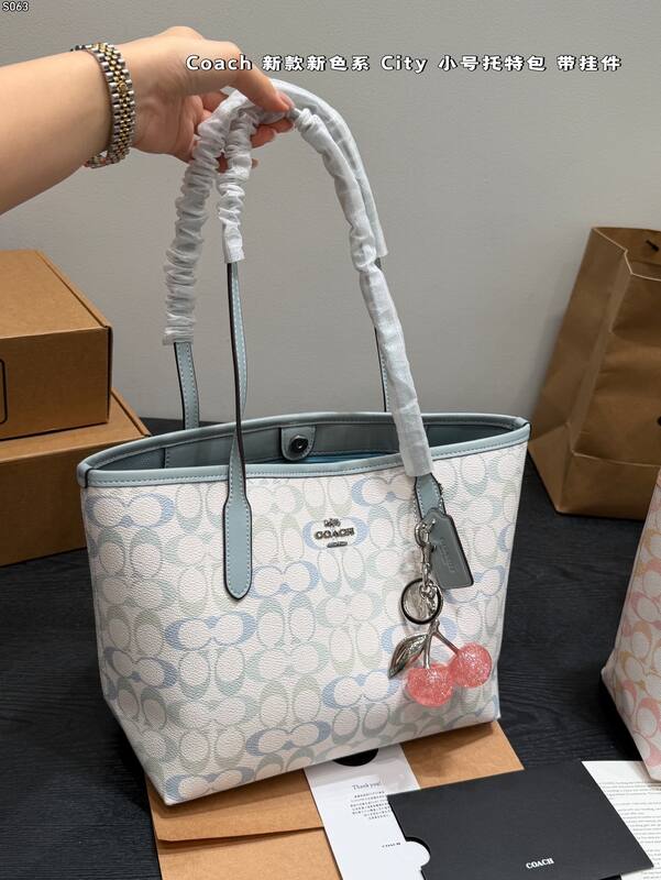 Coach City Monogram 38x28x15cm shoulder bag — AAA Quality Replica