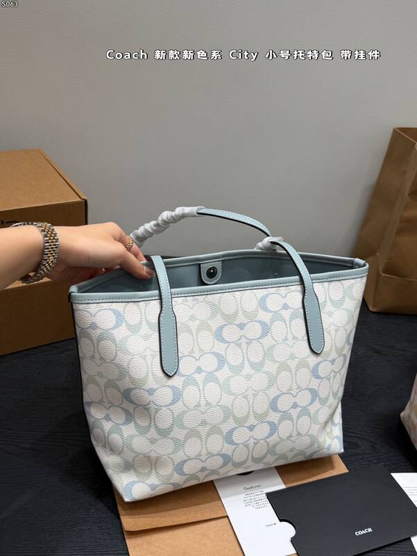 Coach City Monogram 38x28x15cm shoulder bag — AAA Quality Replica