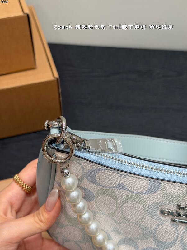 Coach Blue shoulder bag — Premium Replica