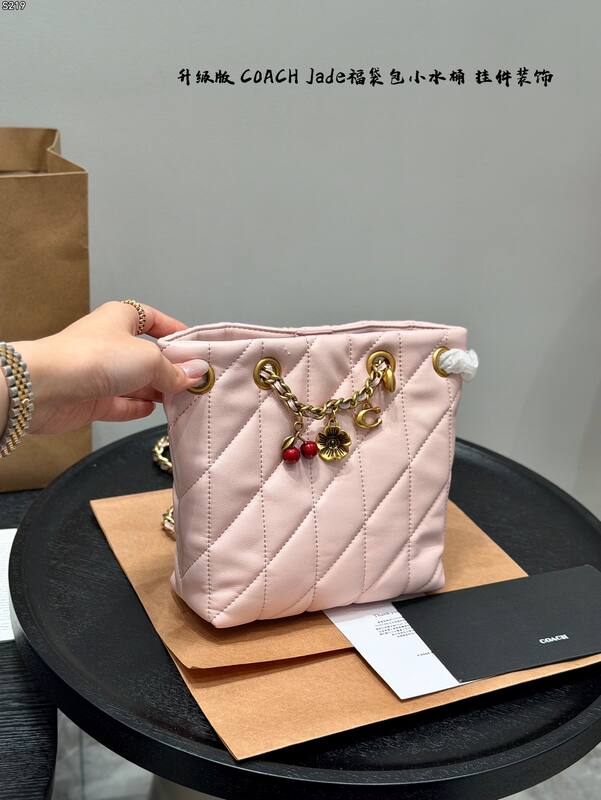 Coach Pink 25x18x10cm shoulder bag — Top Quality Replica