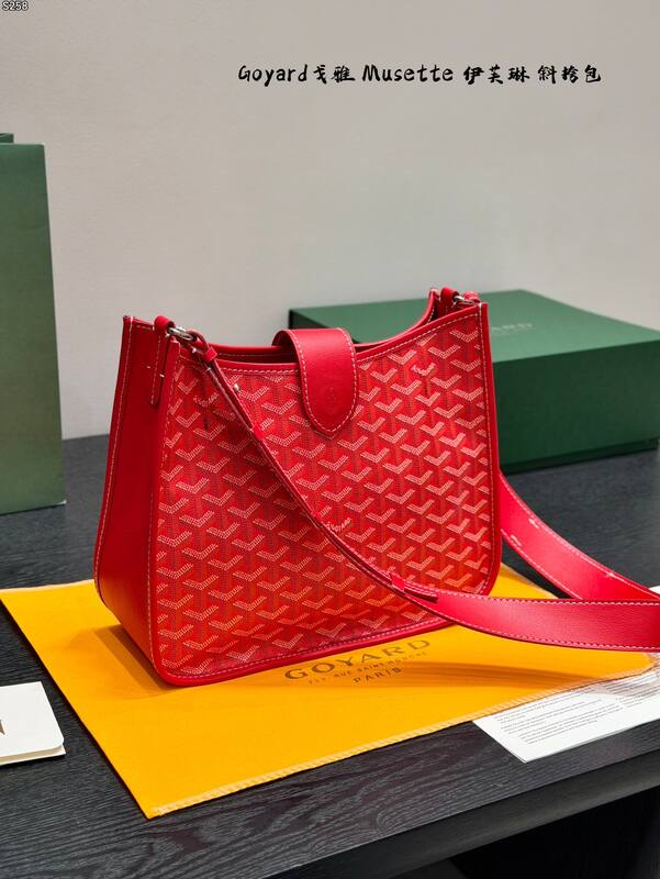 Goyard Black shoulder bag — AAA Quality Replica