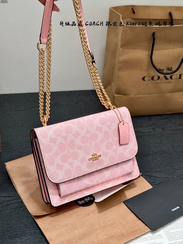 Coach Pink shoulder bag — Premium Replica
