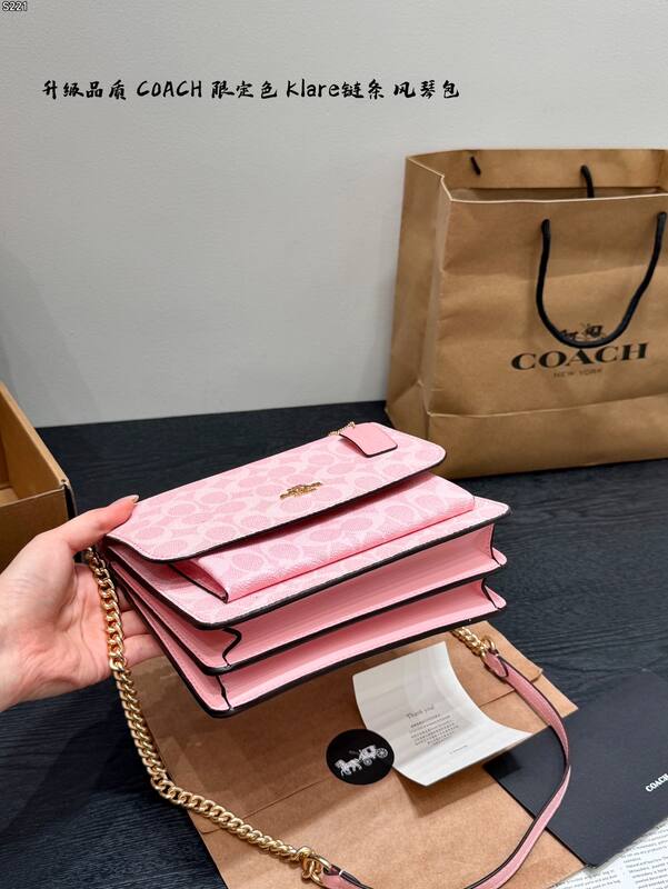 Coach Pink shoulder bag — Premium Replica
