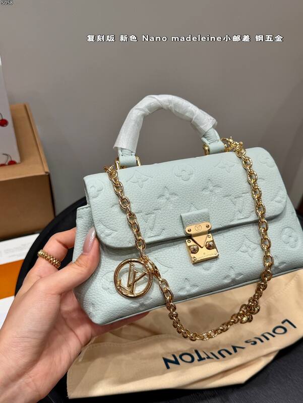 MCM Monogram shoulder bag — Premium Replica