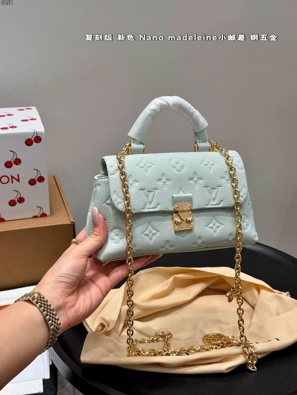 MCM Monogram shoulder bag — Premium Replica