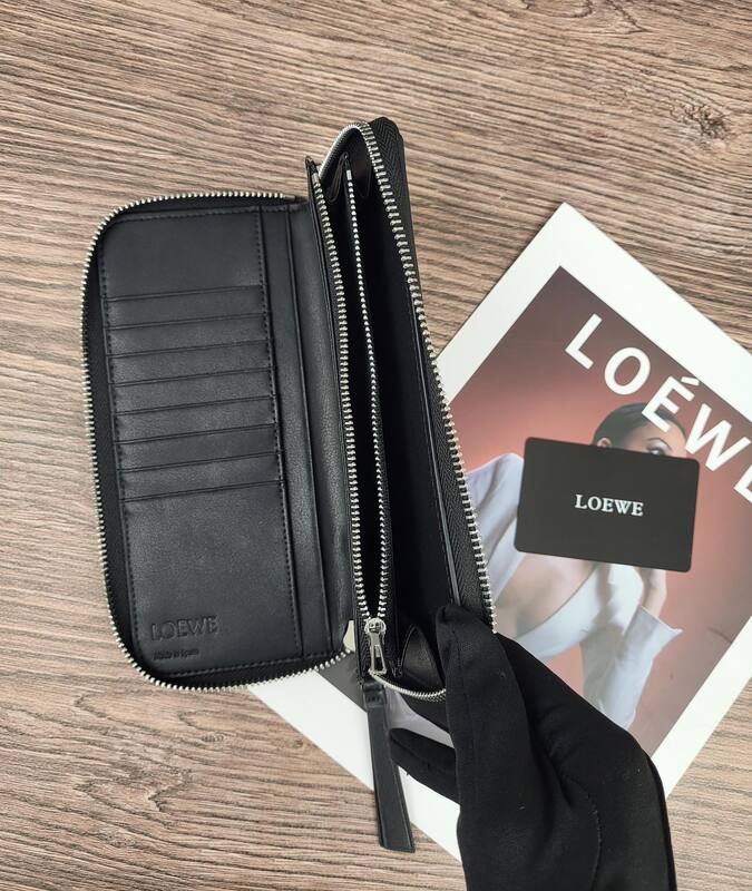 Loewe L1130 Black shoulder bag — AAA Quality Replica