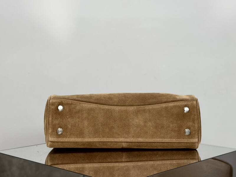 Balenciaga Brown 25x18x10cm shoulder bag — Premium Replica