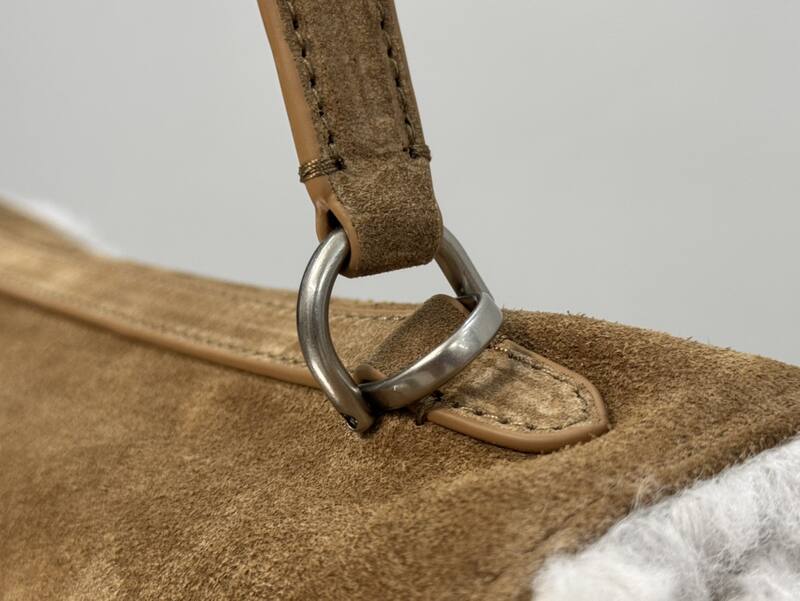 Balenciaga Brown 25x18x10cm shoulder bag — Premium Replica