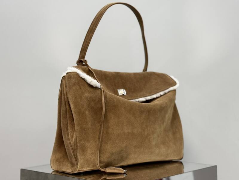 Balenciaga Brown 40x30x16cm shoulder bag — 1:1 Replica