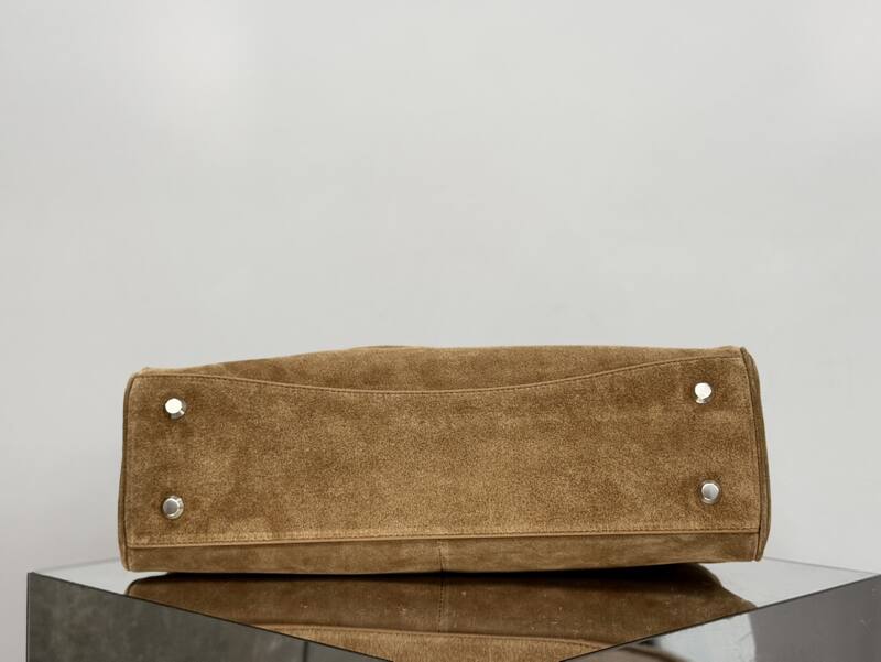 Balenciaga Brown 40x30x16cm shoulder bag — 1:1 Replica