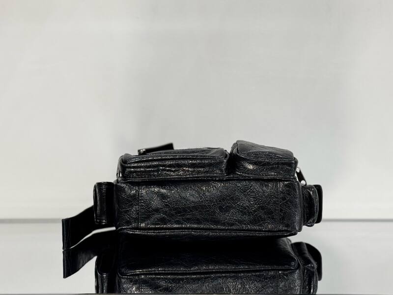 Balenciaga Black shoulder bag — Premium Replica