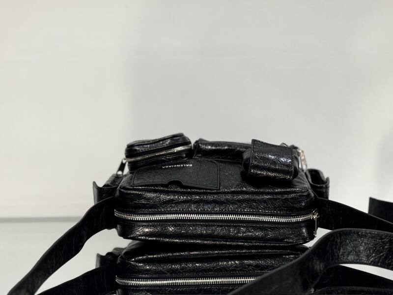 Balenciaga Black shoulder bag — Premium Replica