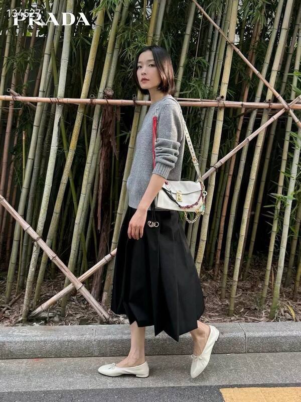 Prada Black 25x18x10cm shoulder bag — 1:1 Replica